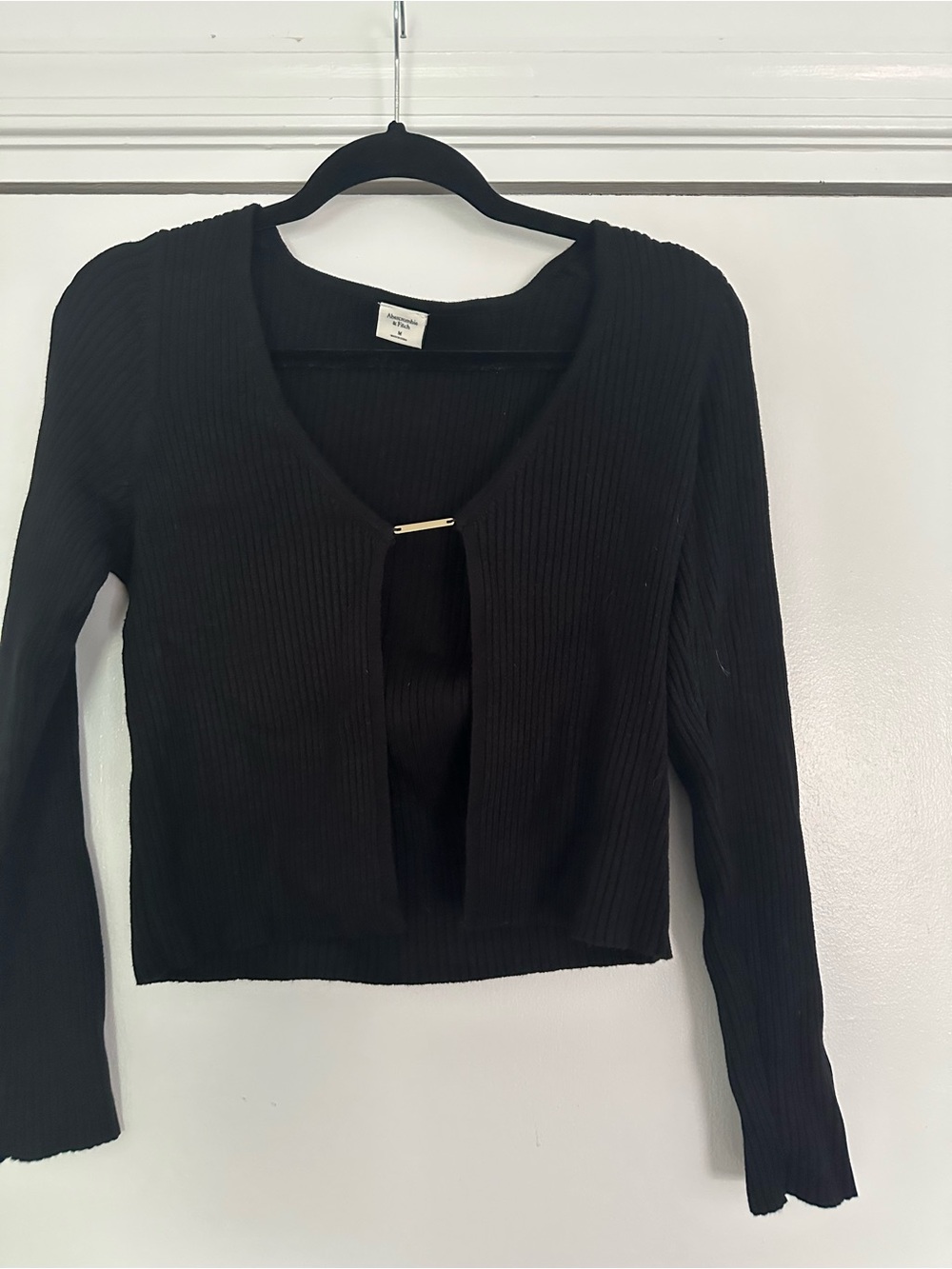 Abercrombie Ribbed Long-Sleeve Open Front Crop Top Size M Black